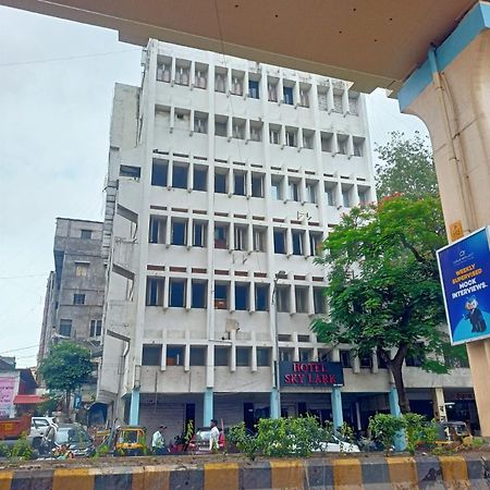 Hotel Skylark Nagpur Zewnętrze zdjęcie