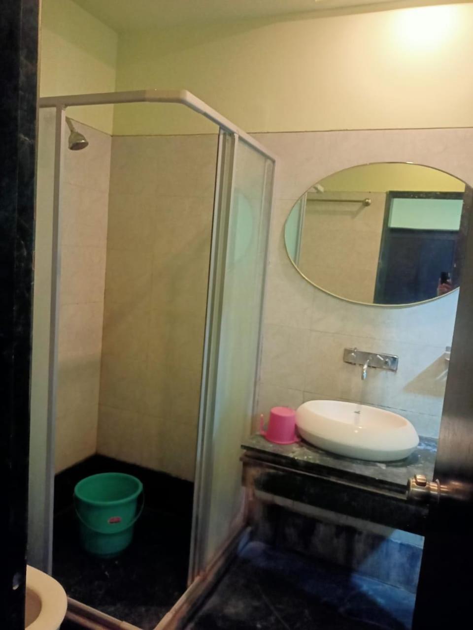 Hotel Skylark Nagpur Zewnętrze zdjęcie