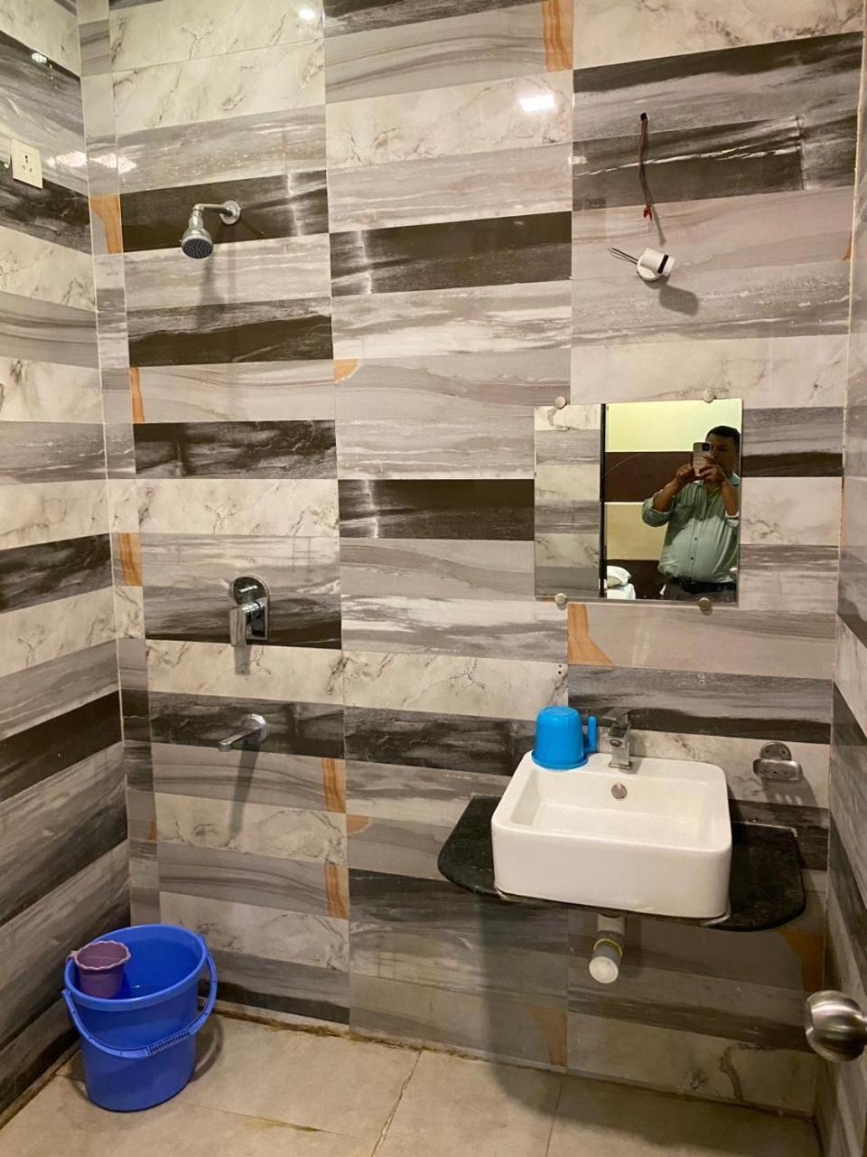 Hotel Skylark Nagpur Zewnętrze zdjęcie