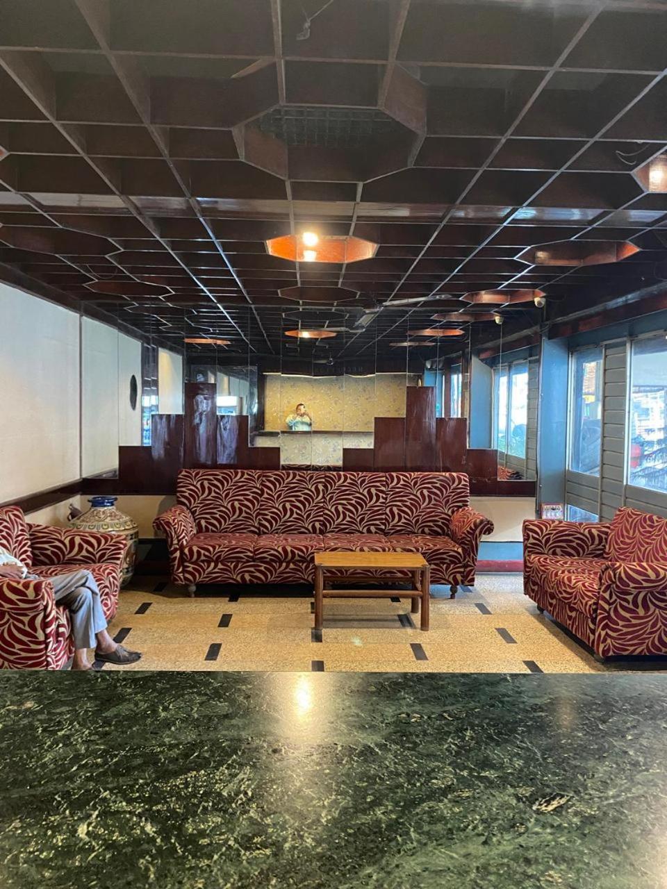 Hotel Skylark Nagpur Zewnętrze zdjęcie